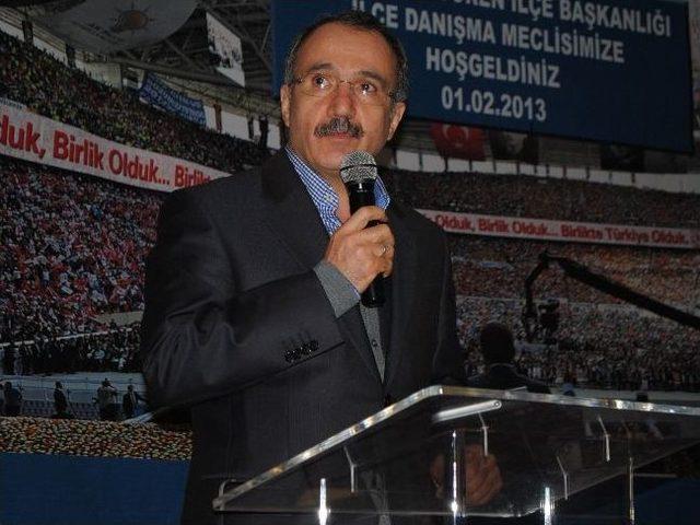 (özel Haber) Ömer Dinçer: “yaptığımız İş Bir Bayrak Yarışıdır