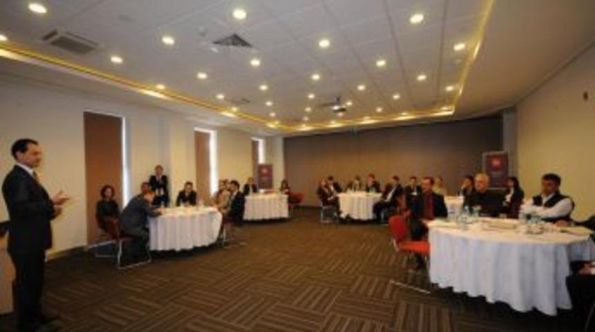 &Ccedil;ukurova Kalkınma Ajansı Sekt&ouml;rel &Ccedil;alıştaylara Devam Ediyor