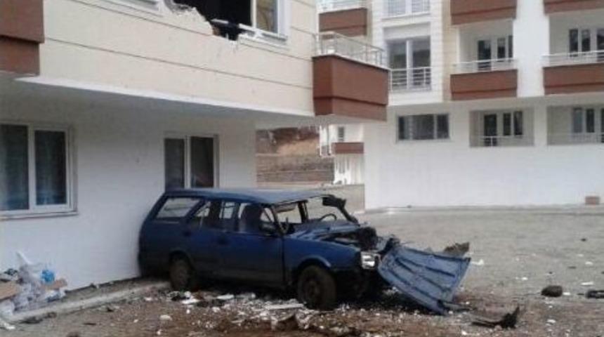 Trabzon'da Otomobil Apartman Dairesine Girdi