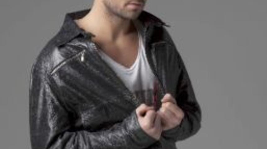 G&ouml;khan Akar Madonna'nın Dublor&uuml;nden Dans Dersleri Alıyor