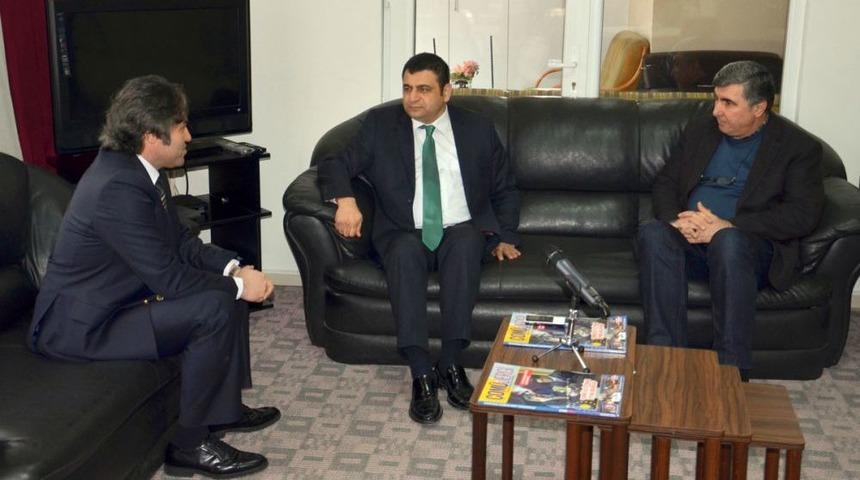 &Ccedil;OM&Uuml; Rekt&ouml;r&uuml; La&ccedil;iner: Alevi Derneklerine Desteğe Hazırız