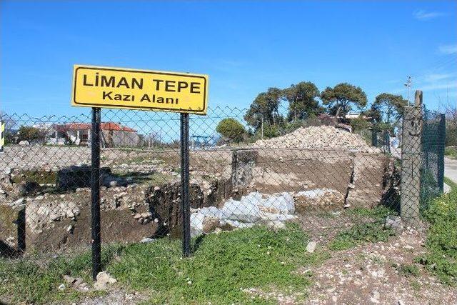 Yağmur Suları Kazı Alanını Göle Dönüştürdü 2