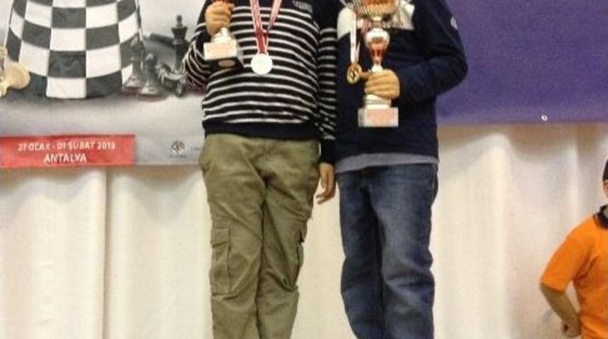 Satrancın Şahı Yamanlar