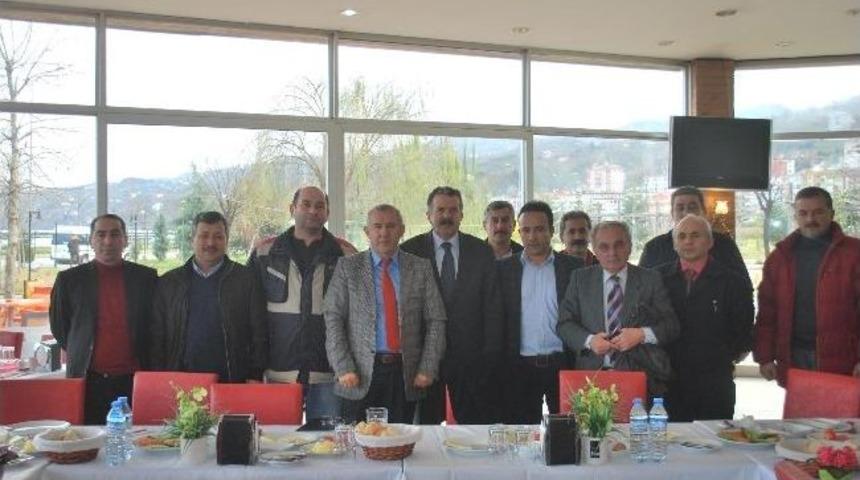 Chp Milletvekili Karaahmetoğlu G&ouml;rele&rsquo;de Muhtarların Dertlerini Dinledi