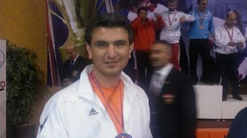 Kıroğlu T&uuml;rkiye Şampiyonu Oldu