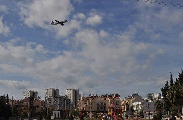 Gelan Turist Sayısı Arttık&ccedil;a Onların Şikayeti De Artıyor 2