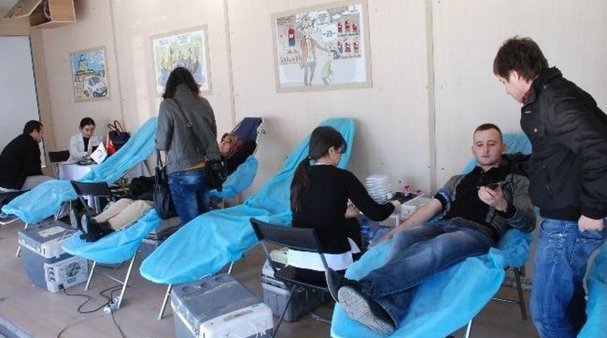 Didim&rsquo;de Kan Bağışı Kampanyasına Yoğun İlgi..