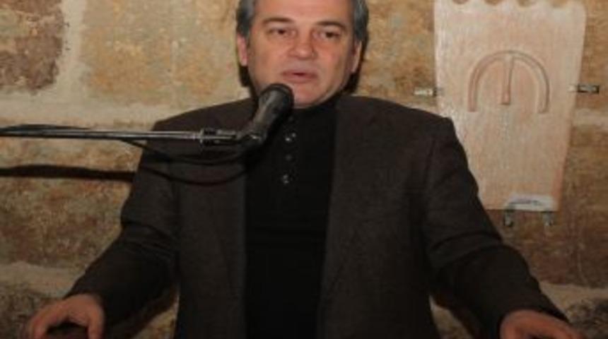 '90 Yıllık Cumhuriyet Tarihinde 200 Meal, 30 Tefsir Yazıldı'