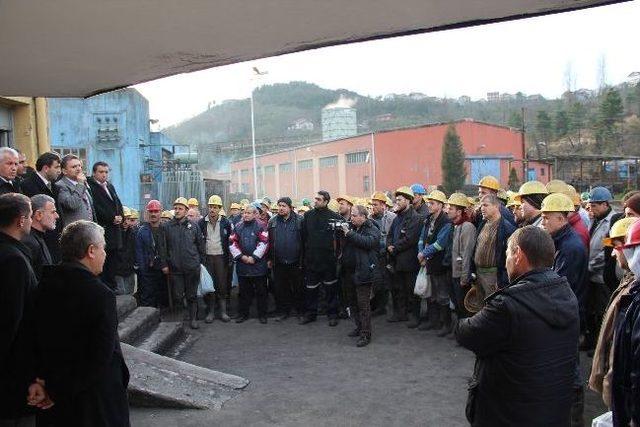 Alabaş, M&uuml;esseseleri Ziyaret Etti 1