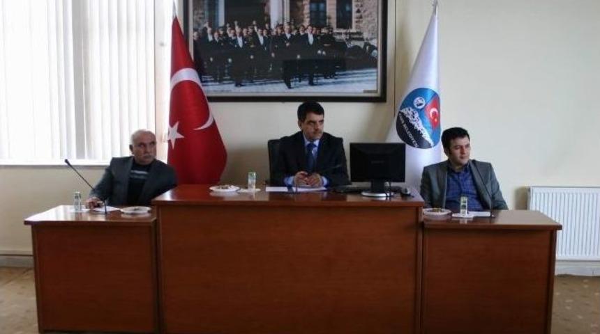 Kars 8&rsquo;nci Uluslar Arası Aşıklar Bayramı 22-23-24- Şubat 2013 Tarihlerinde Yapılacak