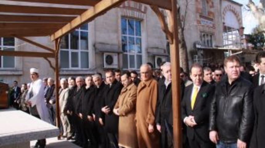 Durmuşoğlu Ailesini Acı G&uuml;n&uuml;nde Sevenleri Yalnız Bırakmadı