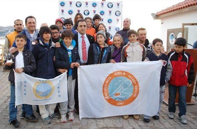 Yelkenciler &Ouml;d&uuml;llerini Aldı 2