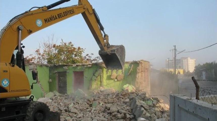 Manisa Belediyesi Kamulaştırma &Ccedil;alışmalarını S&uuml;rd&uuml;r&uuml;yor