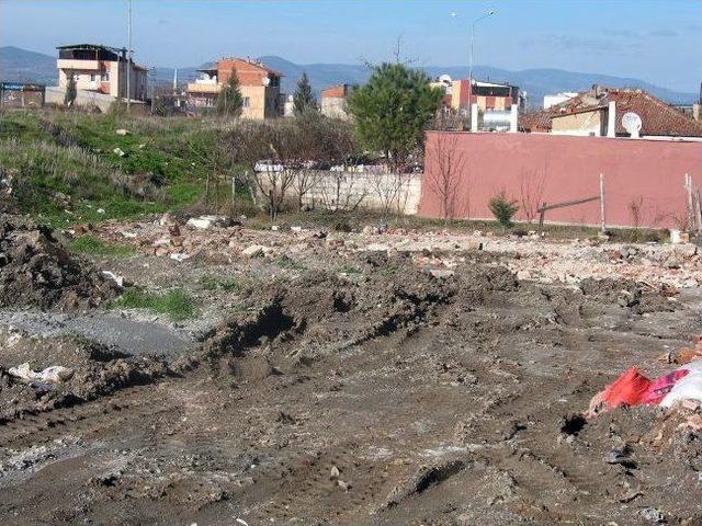 Manisa Belediyesi Kamulaştırma Çalışmalarını Sürdürüyor