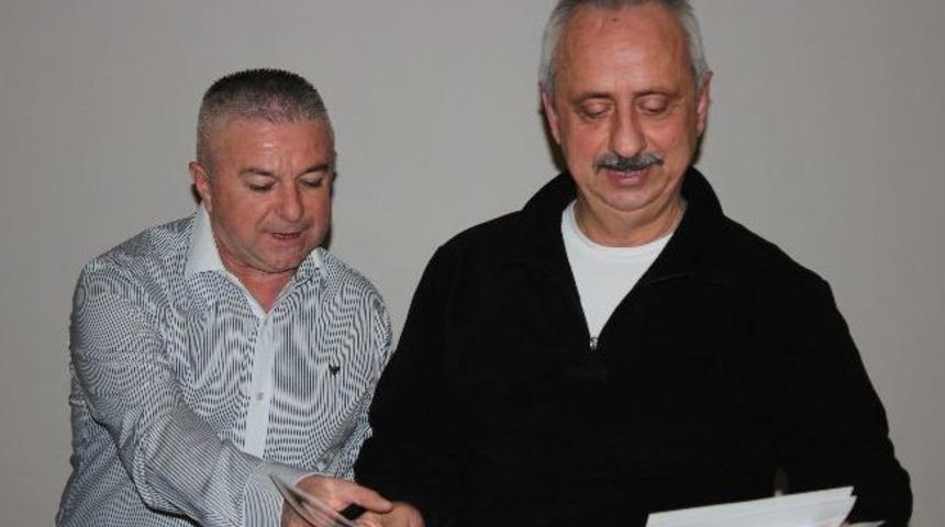 Kocat&uuml;rk Kolejinin Gala Gecesine Haluk Ulusoy Katıldı