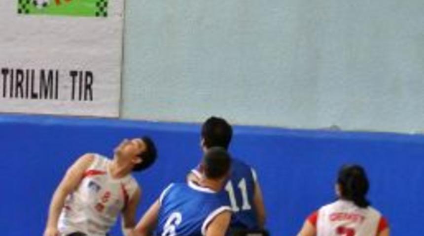 7 Ocak Engelliler, Malatya Kent Konseyi Takımını Yendi