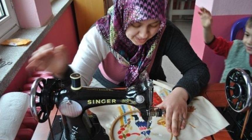 Selendi Motiflere Taşınarak Tanıtılacak