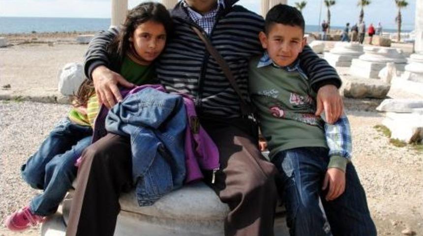 Mersinli Yıldız Kardeşler &Ouml;devlerini Side'de Yaptı