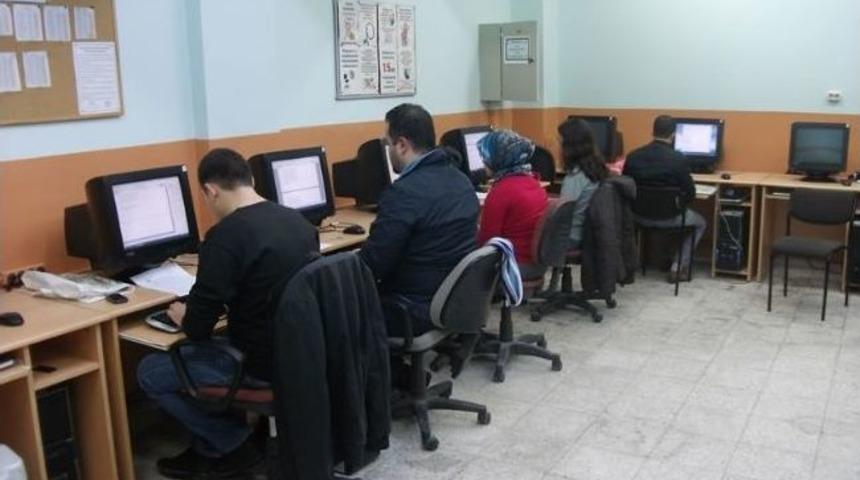 Kuyucak&rsquo;ta &lsquo;hızlı Klavye Kullanımı Kursu&rsquo; Başladı