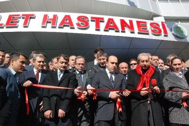 Bakan Eker Diyarbakır&rsquo;da &Ccedil;eşitli A&ccedil;ılış Ve Temel Atma T&ouml;renine Katıldı 1