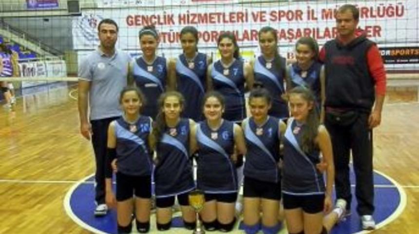 K&uuml;&ccedil;&uuml;k Kızlar Voleybol İl Birinciliği