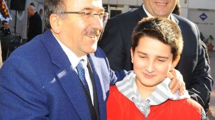 Başkan G&uuml;mr&uuml;k&ccedil;&uuml;oğlu Hamsi Ş&ouml;leninde