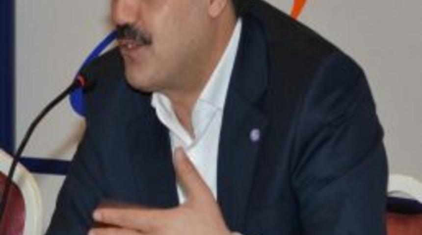 &Ouml;zt&uuml;rk, Gen&ccedil; İşadamlarına Tecr&uuml;belerini Anlattı