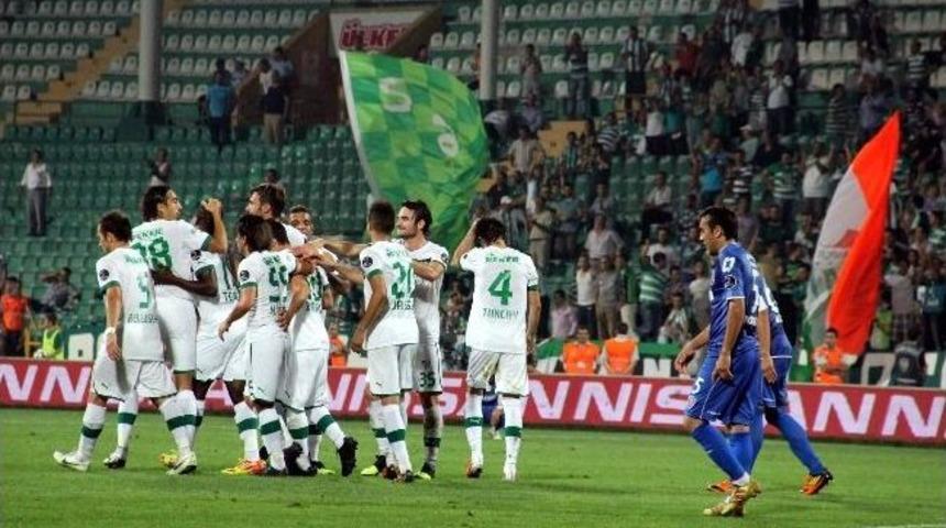 Bursaspor'un İ&ccedil; Saha Performansı Dikkat &Ccedil;ekiyor