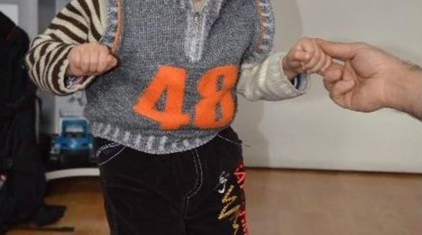 (&ouml;zel Haber) &Ouml;m&uuml;rcan'ın Arkadaş Bulabilmesi İ&ccedil;in 15 Bin Tl Gerekli