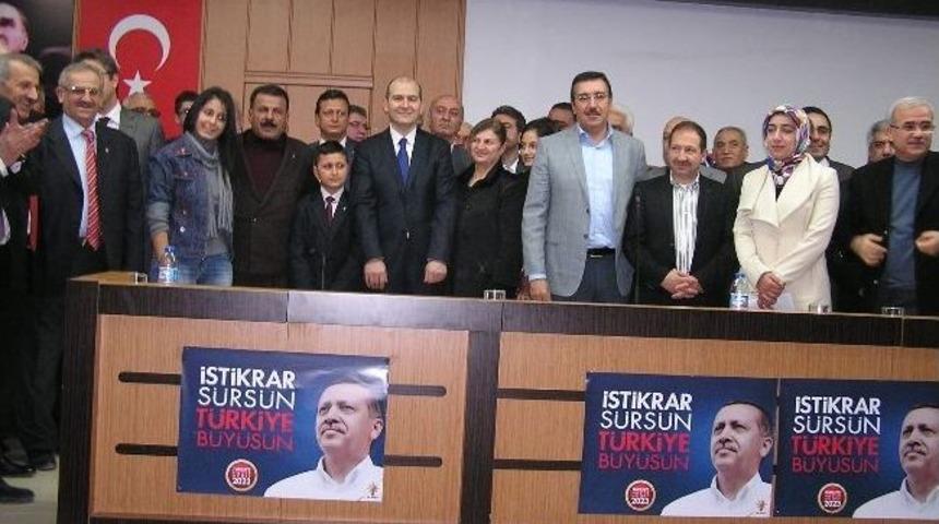 Dp'den Ak Parti'ye Katılım T&ouml;reni D&uuml;zenlendi