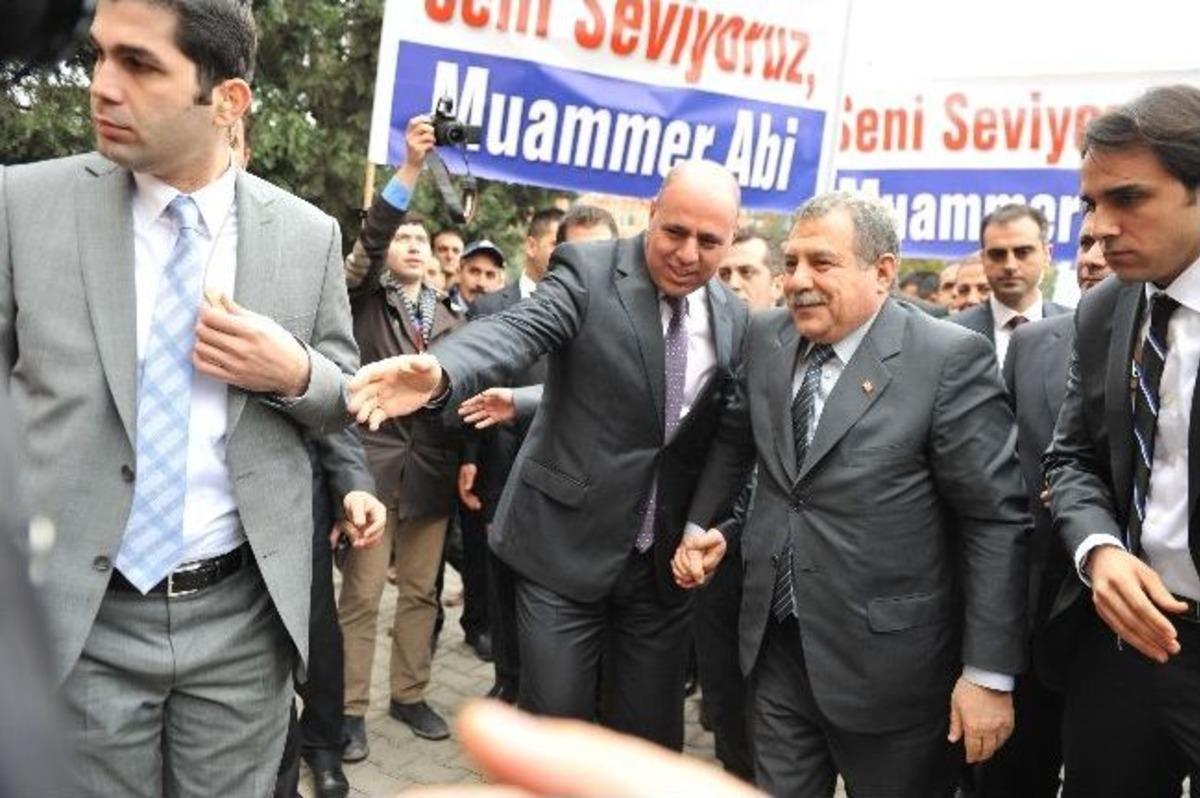 İ&ccedil;işleri Bakanı G&uuml;ler, Mardin Belediye Başkanlığını Ziyaret Etti