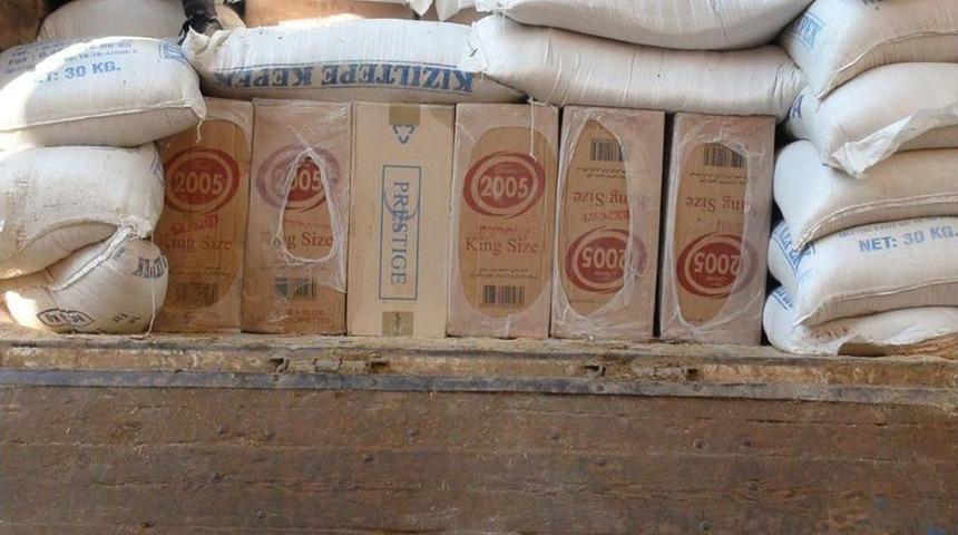 Kepek &Ccedil;uvallarının Altından 65 Bin 500 Paket Ka&ccedil;ak Sigara &Ccedil;ıktı