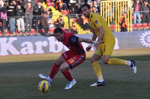 Eskişehirspor: 0 – Mersin İdmanyurdu: 0