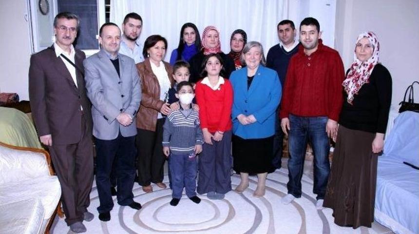 Samsun Milletvekili Bakır, Minik Muhammed&rsquo;i Ziyaret Etti