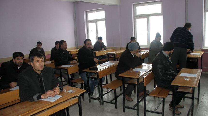 133 Inşaat Iş&ccedil;isi Sınava Tabi Tutuldu