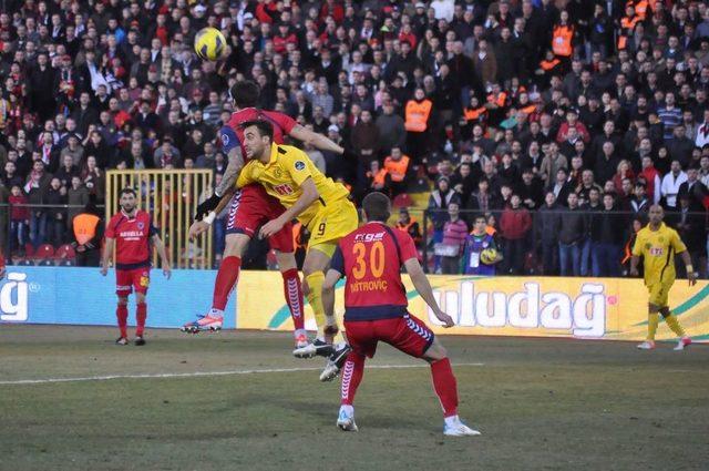 Eskişehirspor: 0 &ndash; Mersin İdmanyurdu: 0 2