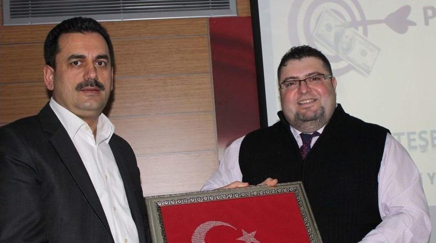 Dr. Zeki Y&uuml;ksekbilgili: Değişime Ayak Uyduran Kazanır