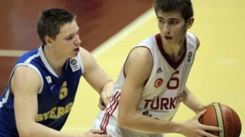 U16 Yıldız Erkekler Basketbol Turnuvası'nda 3. G&uuml;n