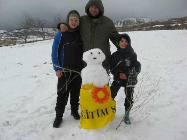 İzmirli Eğitimcilerden Bozdağ&rsquo;da Kar Keyfi 2