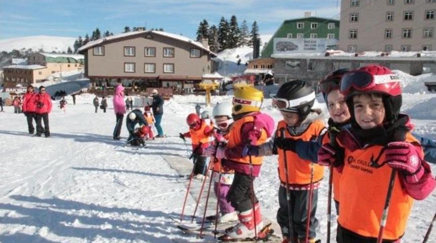 Tatil Uludağ'da Miniklere Yaradı