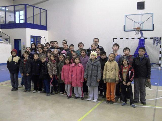 G&ouml;lyaka Sporda Atağa Ge&ccedil;ti 1