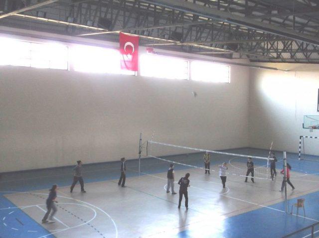 G&ouml;lyaka Sporda Atağa Ge&ccedil;ti 2