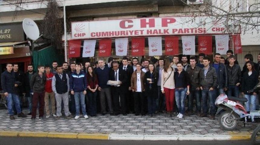 Chp Akhisar Gen&ccedil;lik Kolları Kahvaltıda Buluştu