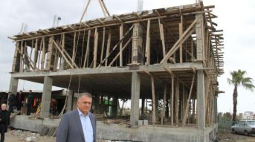 İlk'den &uuml;yelere teşekk&uuml;r, hal yasasına eleştiri