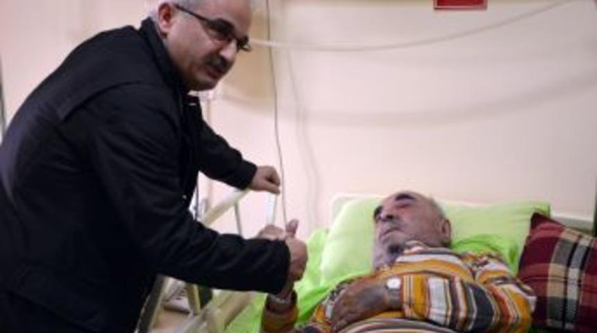 Rıza &Ccedil;akır'dan eski başkana ziyaret