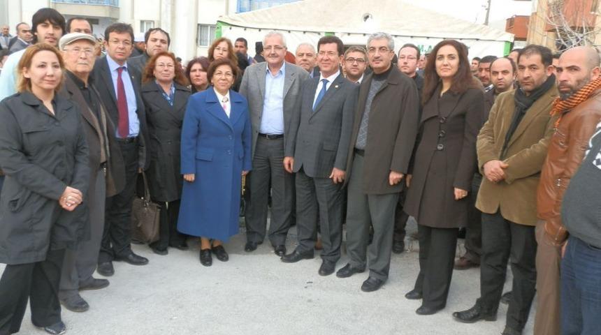 AK Parti Milletvekilleri Arslan Ailesine Taziye Ziyaretinde Bulundu