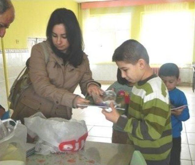 Burhaniye&rsquo;de Engellilerden Anlamlı Ziyaret 1