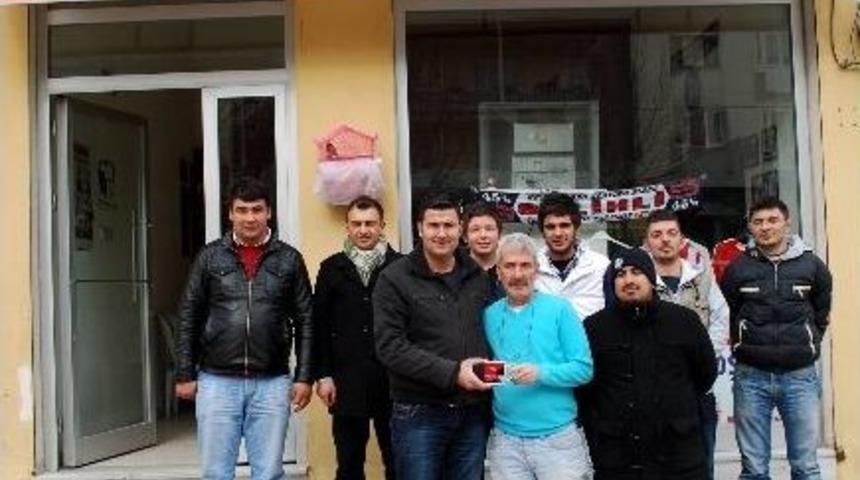 Chp Salihli Gen&ccedil;lik Kolları, Taraftar Derneğini Ziyaret Etti