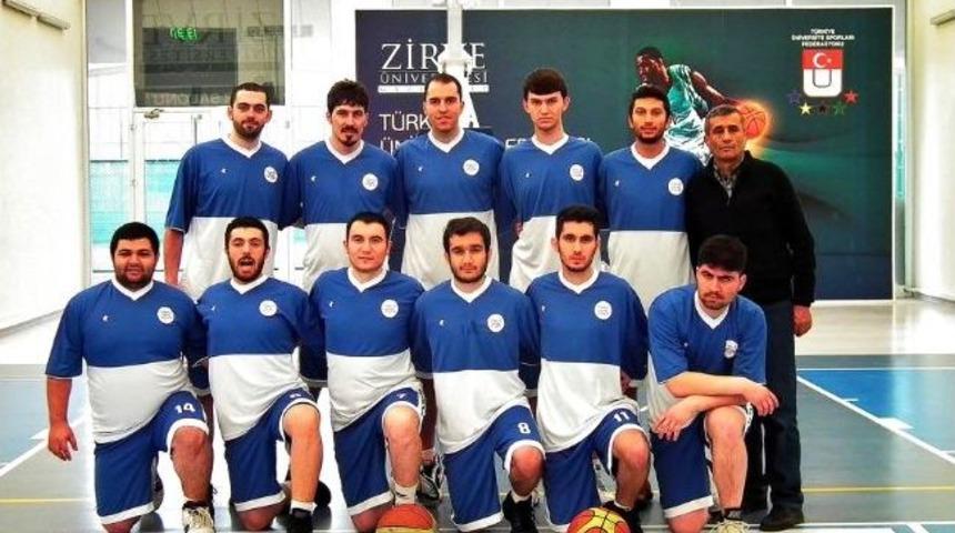 &Uuml;niversiteler Gen&ccedil;lik Ve Spor Kul&uuml;b&uuml; Sezonu Kapattı
