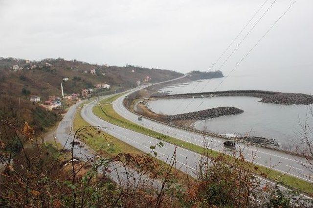 G&ouml;rele&rsquo;ye &Ccedil;imento Fabrikası İle Liman İnşaatı İ&ccedil;in Harekete Ge&ccedil;ildi 1